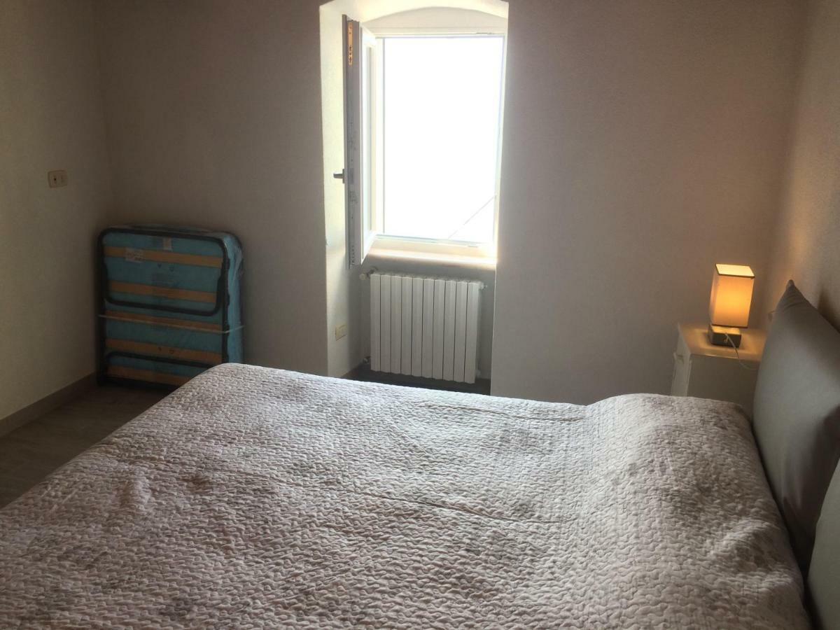 Appartamento Cadelagnel Castelletto Di Brenzone Εξωτερικό φωτογραφία